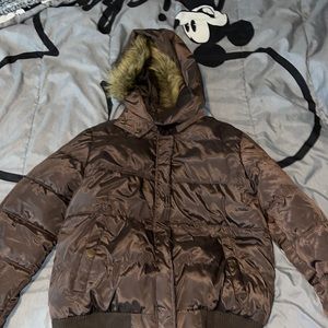 puffer brown jacket in great condition 👍